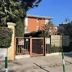 A Un Passo Dall\'Ospedale